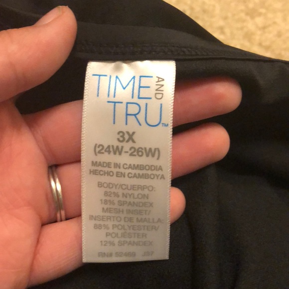 3x one piece bathing suit - Picture 6 of 6